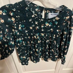 Girls holiday top- size 3t (NWOT)